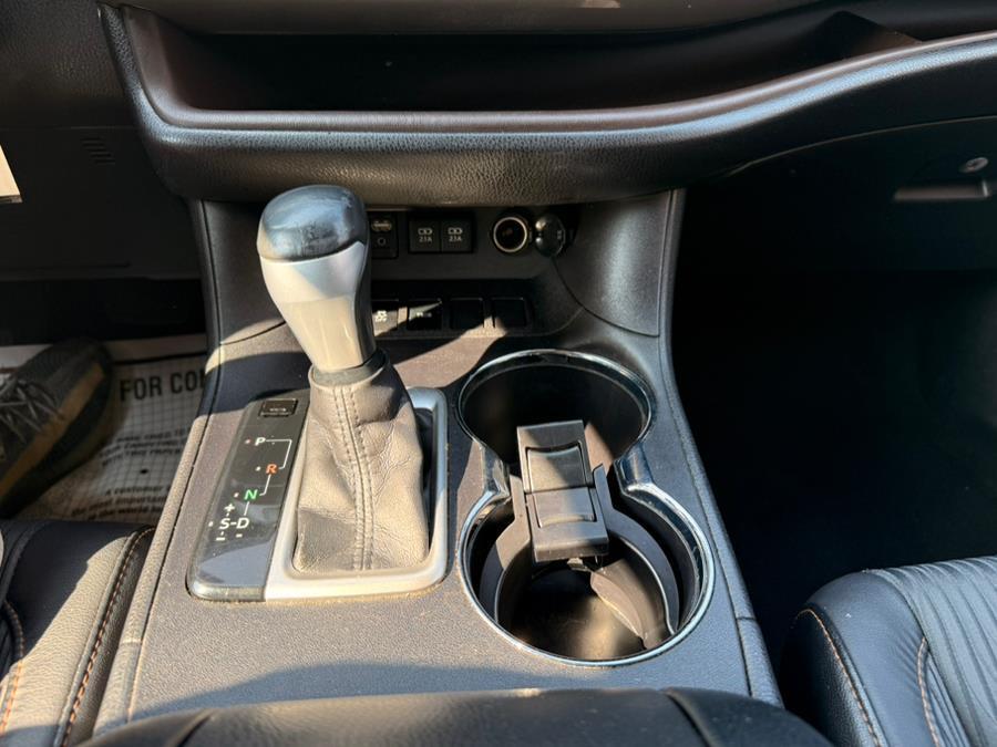 used 2017 Toyota Highlander car, priced at $15,995