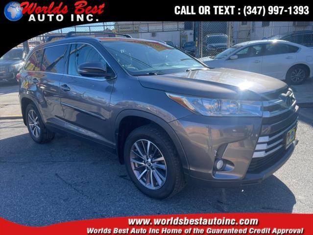 used 2019 Toyota Highlander car, priced at $21,995