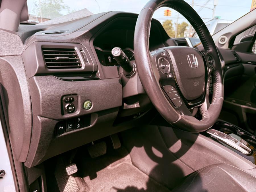 used 2017 Honda Pilot car, priced at $14,995