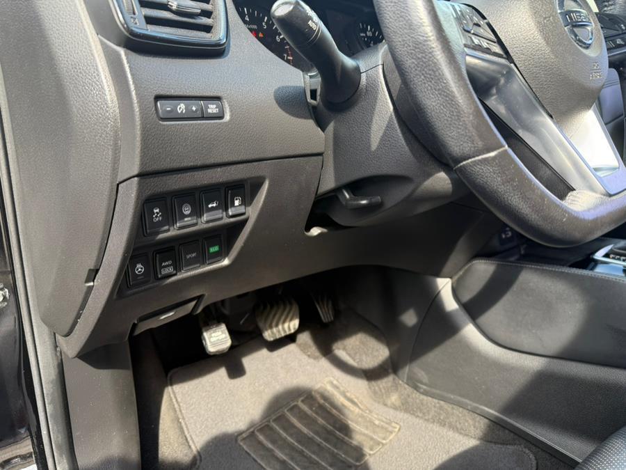 used 2018 Nissan Rogue car, priced at $13,995