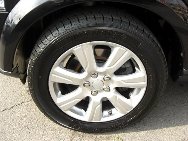 used 2016 Land Rover LR4 car, priced at $13,999
