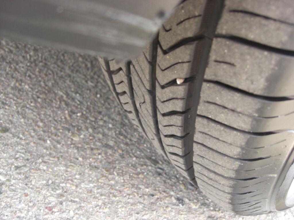 used 2002 Saturn L car, priced at $5,799