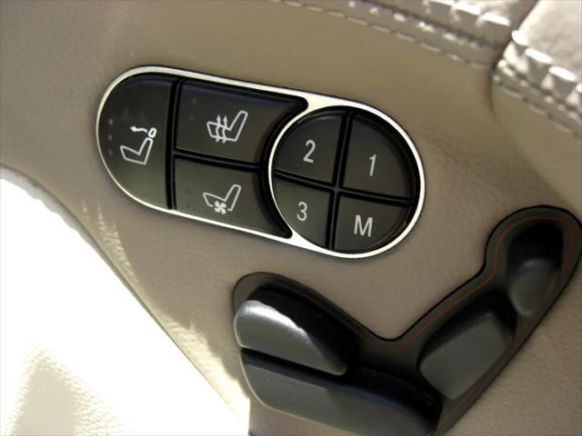 used 2009 Mercedes-Benz SL-Class car, priced at $19,499