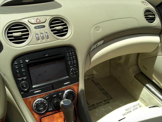 used 2009 Mercedes-Benz SL-Class car, priced at $19,499
