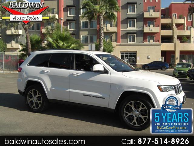 used 2018 Jeep Grand Cherokee car, priced at $15,399