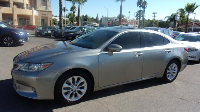 used 2015 Lexus ES 300h car, priced at $10,699