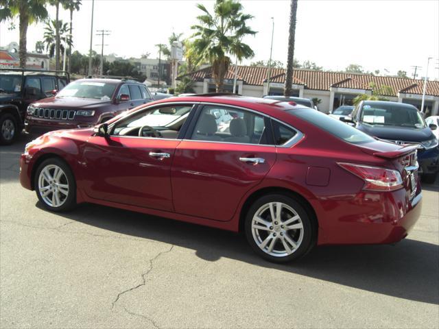 used 2013 Nissan Altima car, priced at $7,999