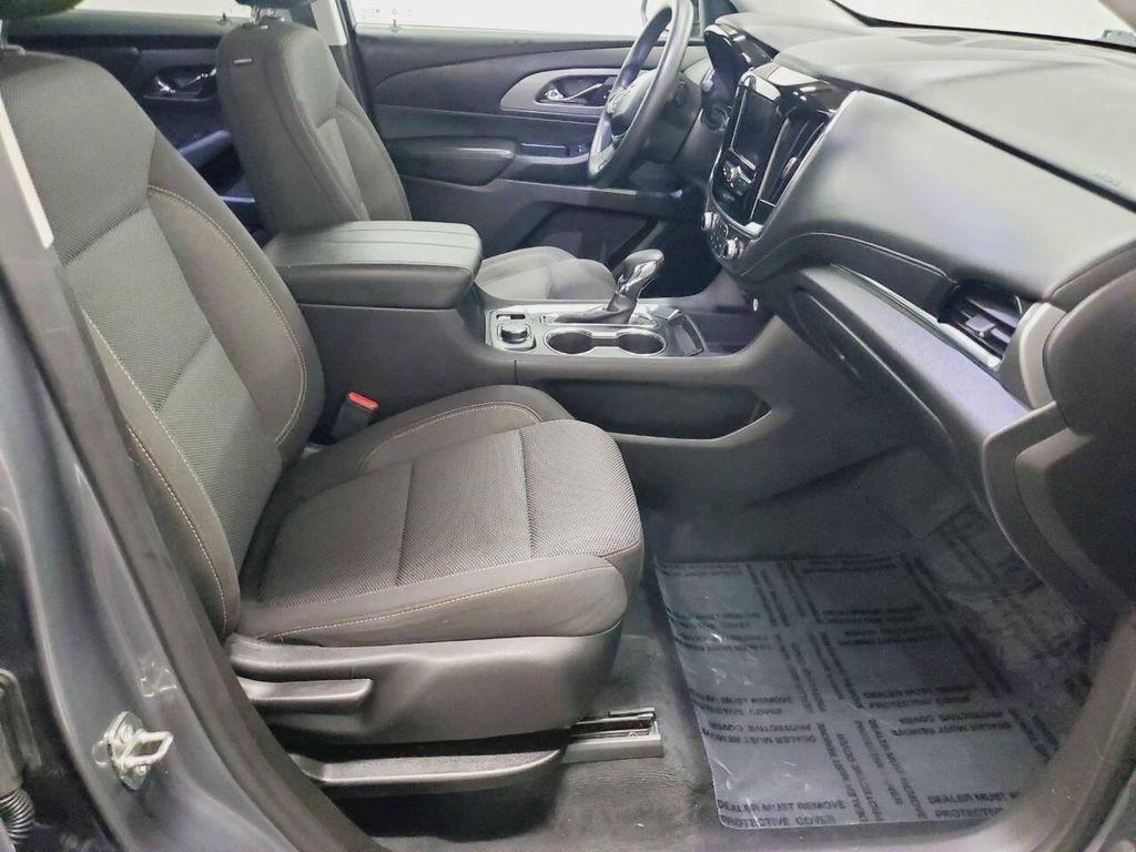 used 2021 Chevrolet Traverse car, priced at $18,494