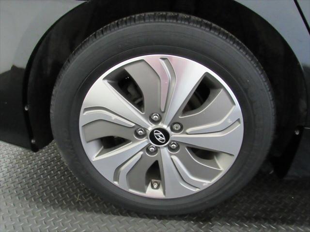 used 2014 Hyundai Sonata Hybrid car, priced at $16,494