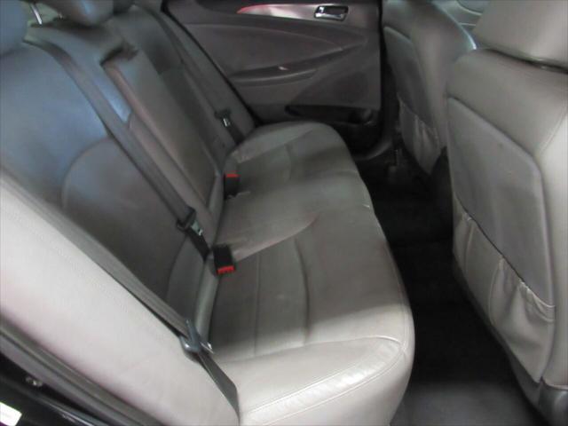 used 2014 Hyundai Sonata Hybrid car, priced at $16,494