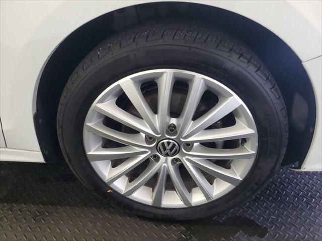 used 2015 Volkswagen Jetta car, priced at $8,999