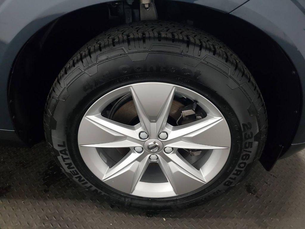 used 2022 Volvo XC60 car, priced at $21,994