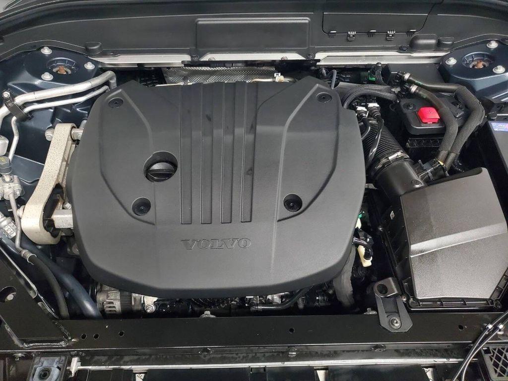 used 2022 Volvo XC60 car, priced at $21,994