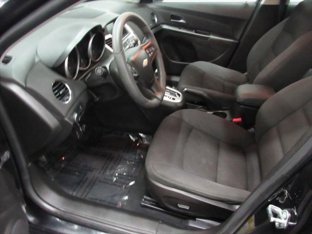 used 2016 Chevrolet Cruze Limited car, priced at $6,944
