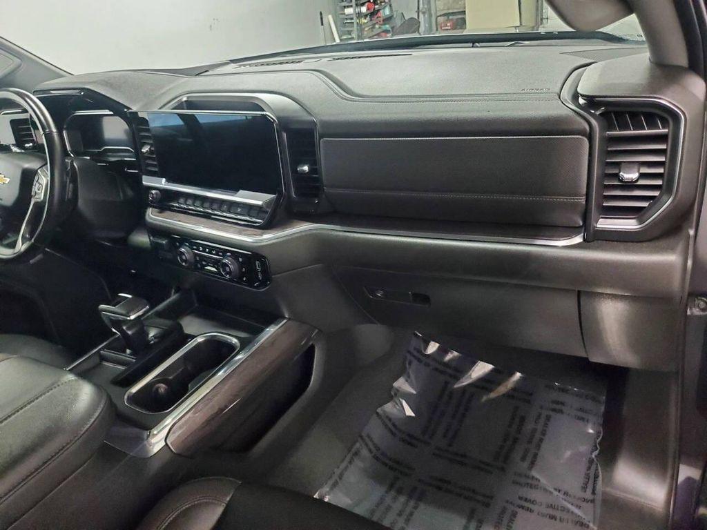 used 2023 Chevrolet Silverado 1500 car, priced at $39,994