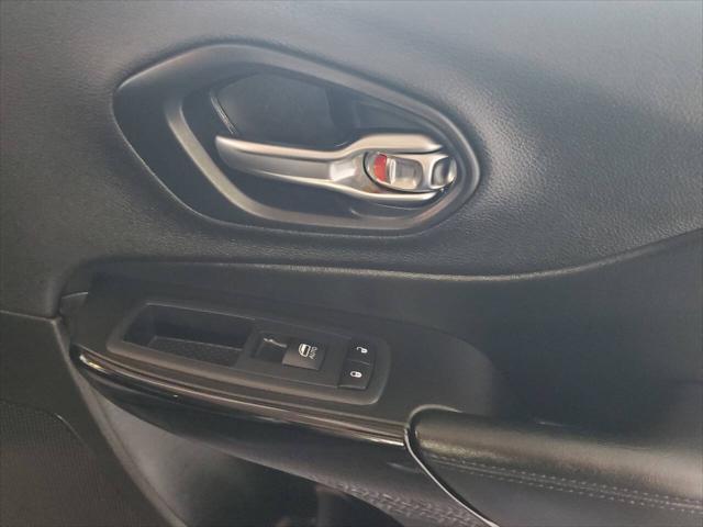 used 2019 Jeep Cherokee car, priced at $13,994