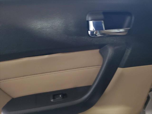 used 2006 Hummer H3 car, priced at $7,999