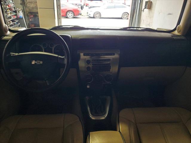 used 2006 Hummer H3 car, priced at $7,999