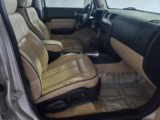 used 2006 Hummer H3 car, priced at $7,999