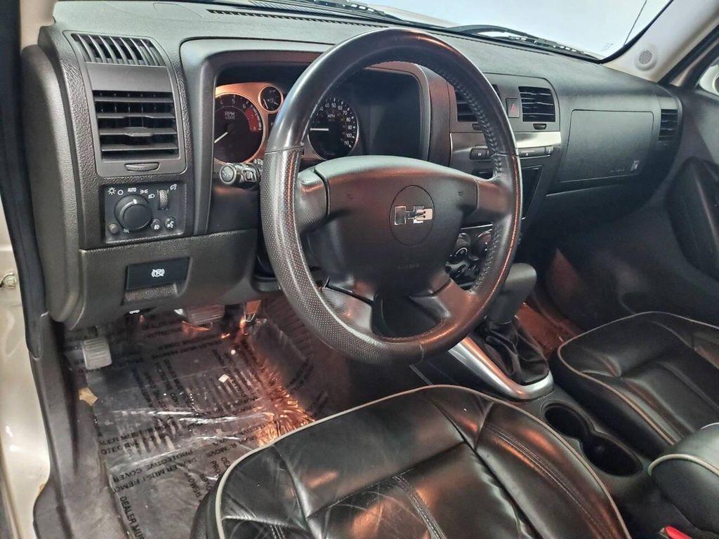 used 2009 Hummer H3T car, priced at $13,999