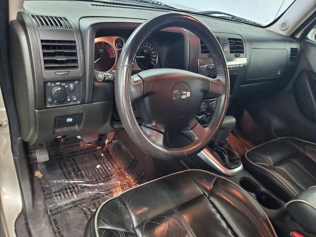 used 2009 Hummer H3T car, priced at $14,999