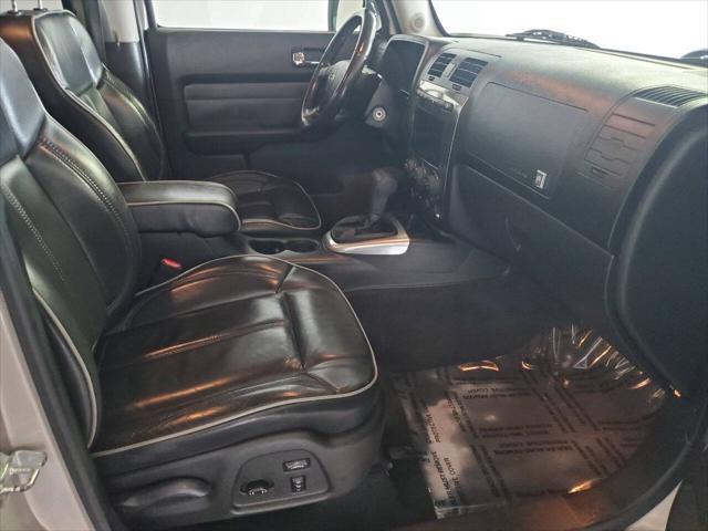 used 2009 Hummer H3T car, priced at $15,499