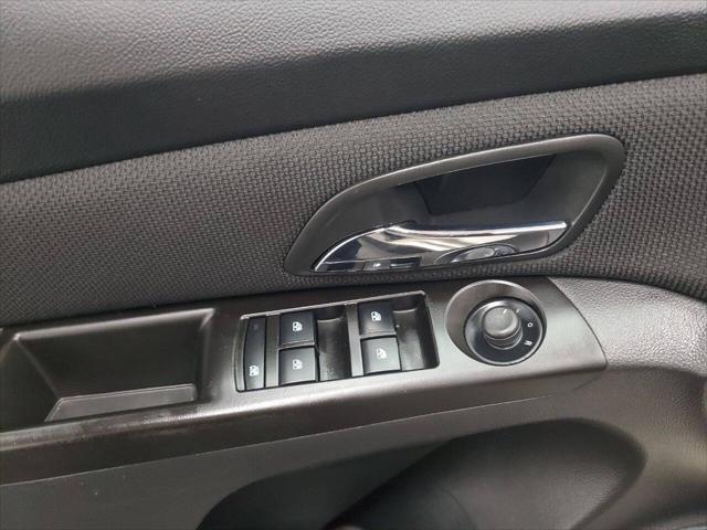 used 2014 Chevrolet Cruze car, priced at $7,994