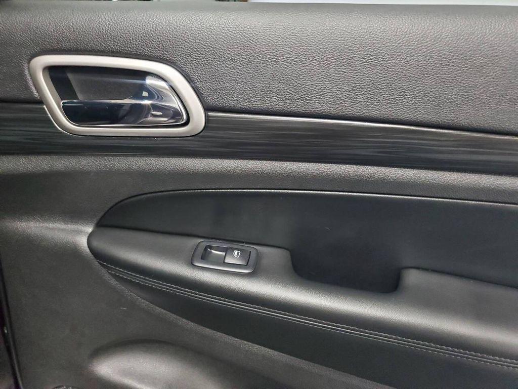 used 2020 Jeep Grand Cherokee car, priced at $13,994