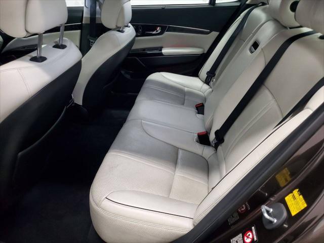 used 2015 Kia K900 car, priced at $10,999