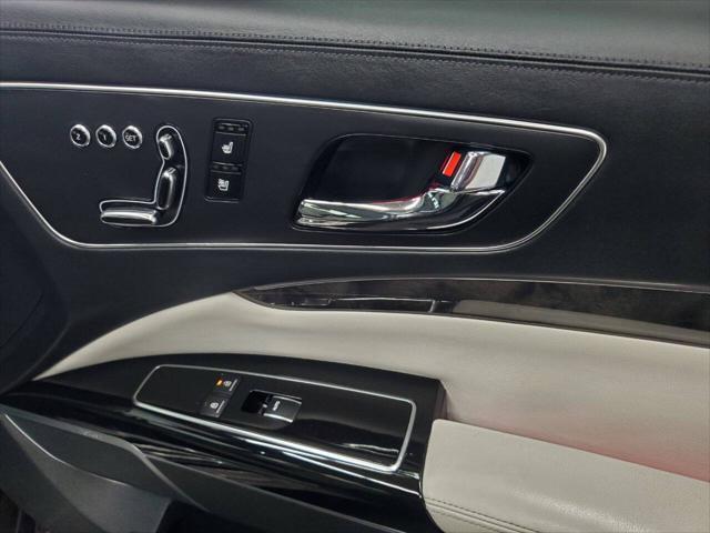 used 2015 Kia K900 car, priced at $10,999