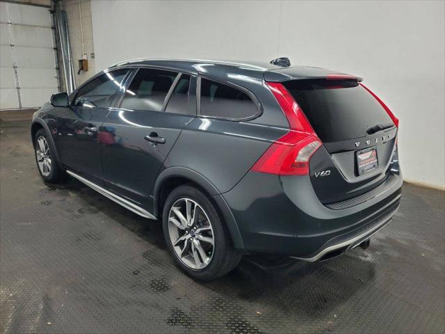 used 2015 Volvo V60 Cross Country car, priced at $9,999