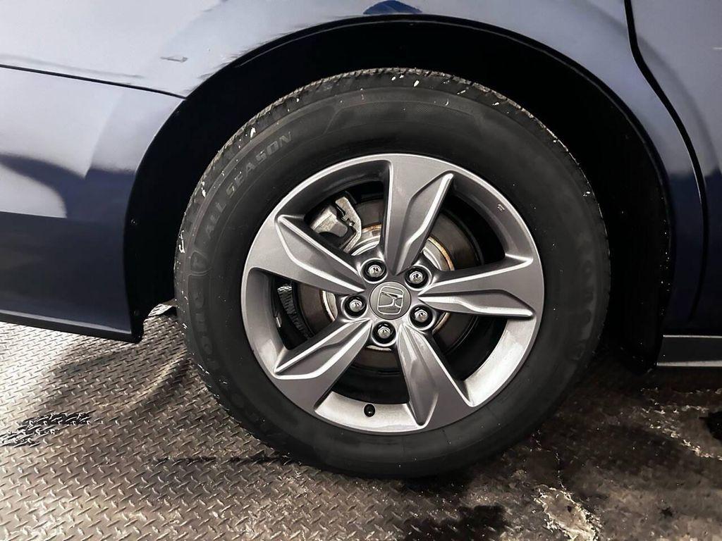 used 2022 Honda Odyssey car, priced at $18,994