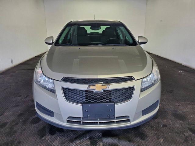 used 2013 Chevrolet Cruze car, priced at $7,499