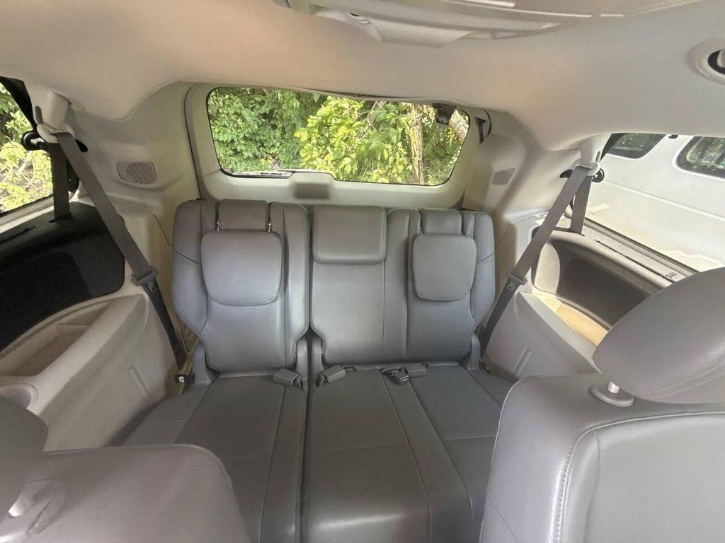 used 2014 Volkswagen Routan car, priced at $6,999