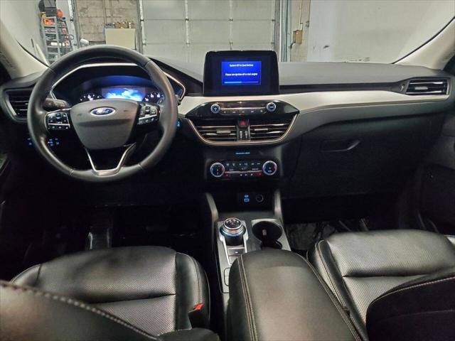 used 2022 Ford Escape car, priced at $15,994