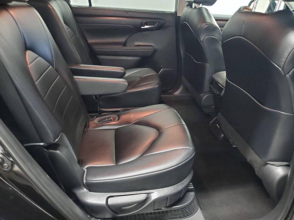 used 2021 Toyota Highlander Hybrid car, priced at $29,994