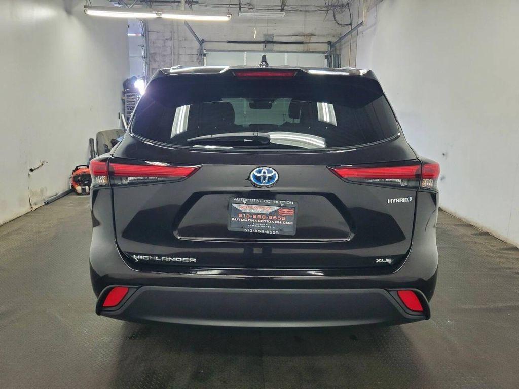 used 2021 Toyota Highlander Hybrid car, priced at $29,994