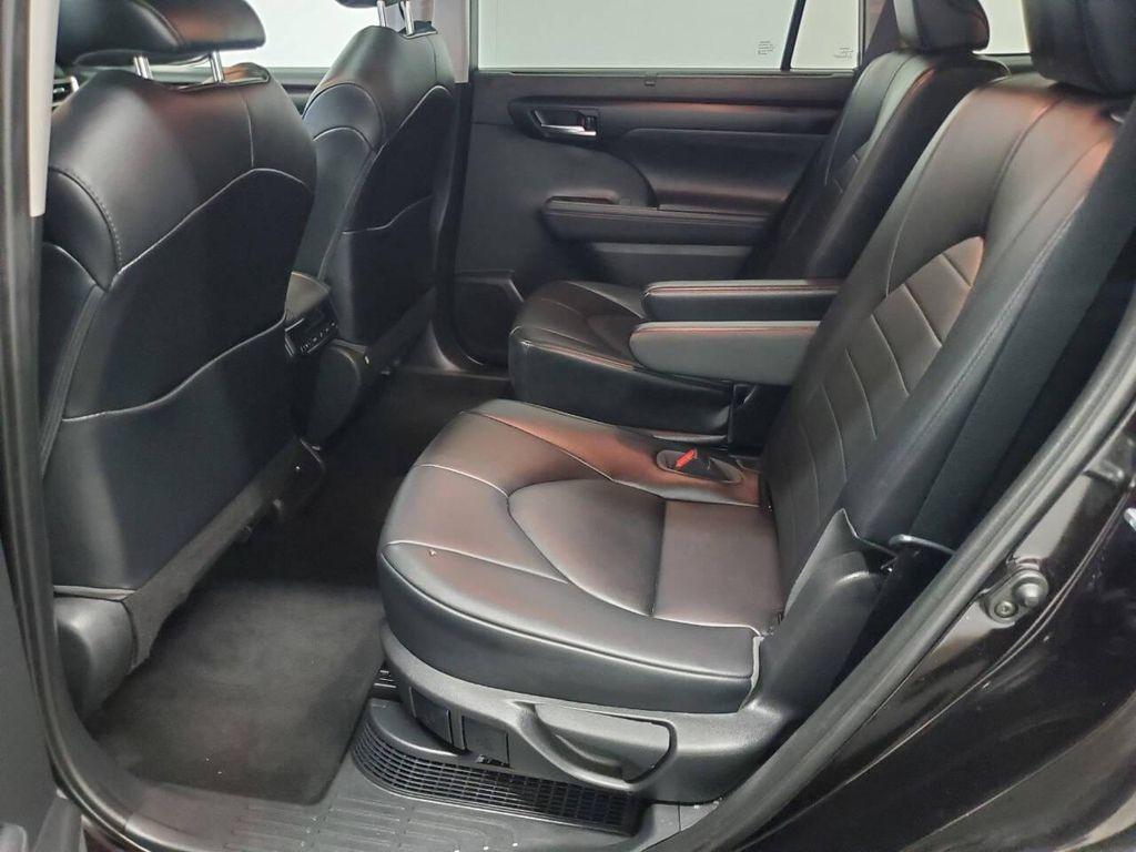 used 2021 Toyota Highlander Hybrid car, priced at $29,994