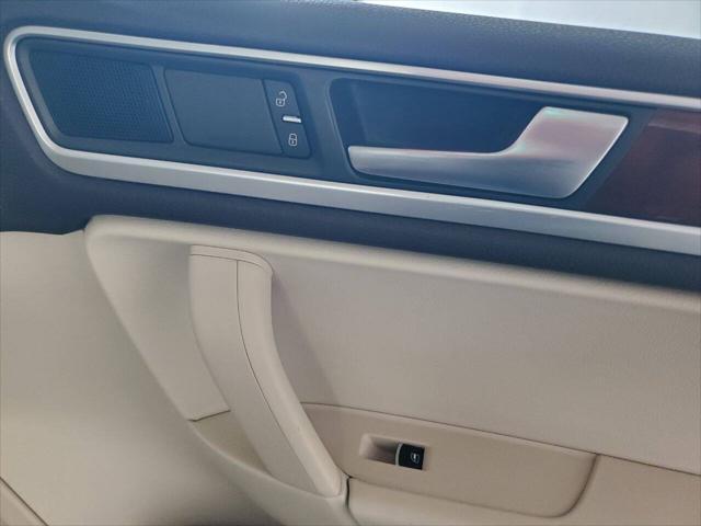 used 2014 Volkswagen Touareg car, priced at $13,499