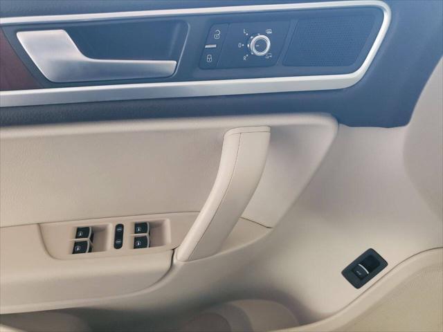 used 2014 Volkswagen Touareg car, priced at $13,499