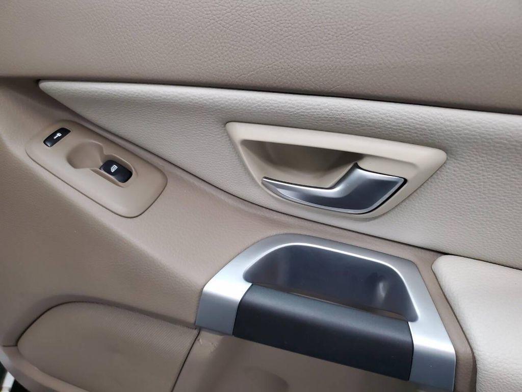 used 2013 Volvo XC90 car, priced at $8,999