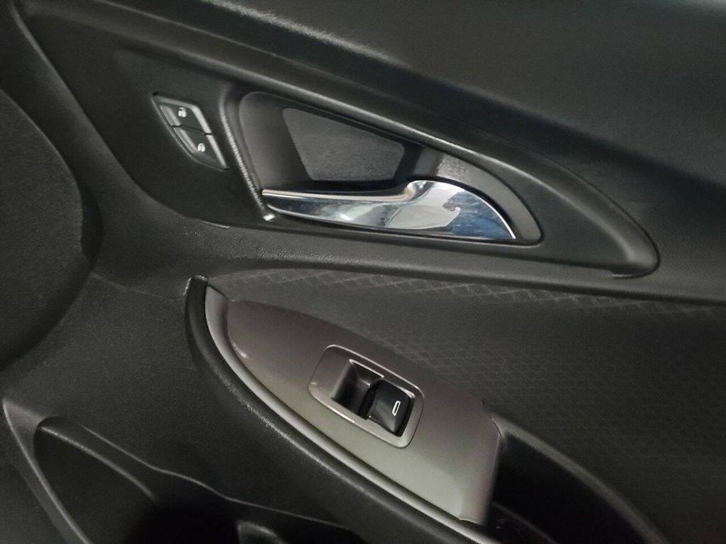 used 2023 Chevrolet Malibu car, priced at $18,999