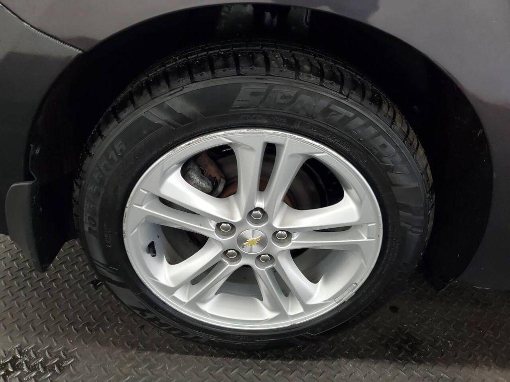 used 2017 Chevrolet Cruze car, priced at $8,994