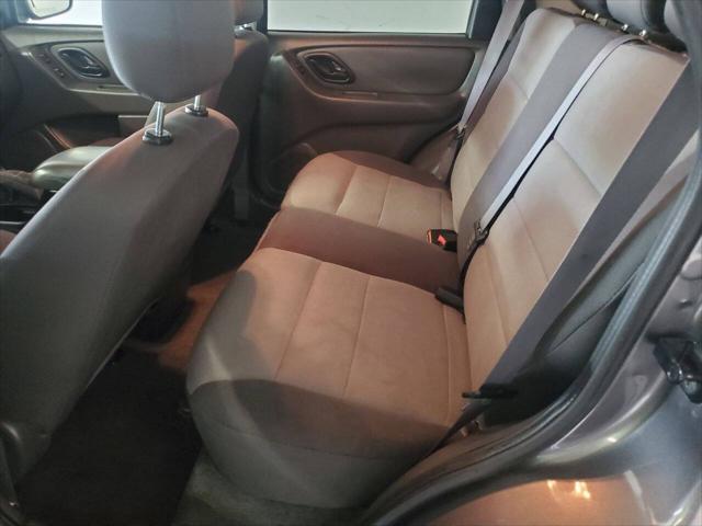 used 2005 Ford Escape car, priced at $3,499