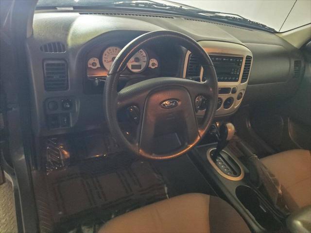 used 2005 Ford Escape car, priced at $3,499