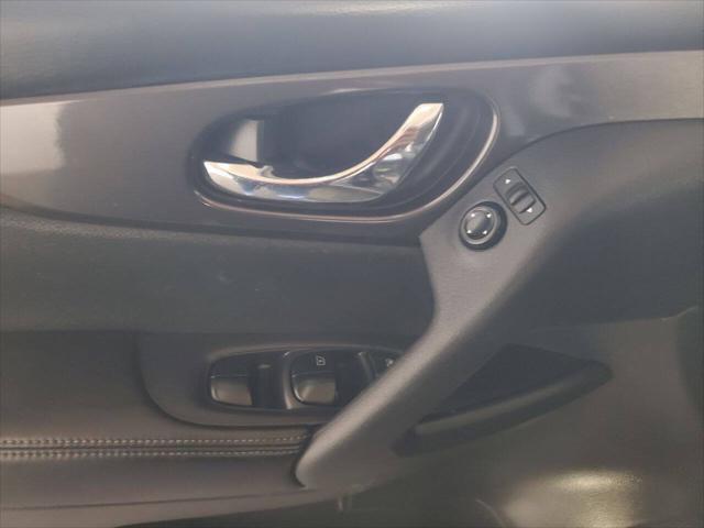 used 2019 Nissan Rogue car, priced at $10,994