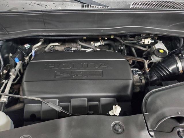 used 2013 Honda Pilot car, priced at $12,999