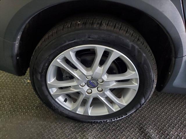 used 2016 Volvo XC70 car, priced at $14,499