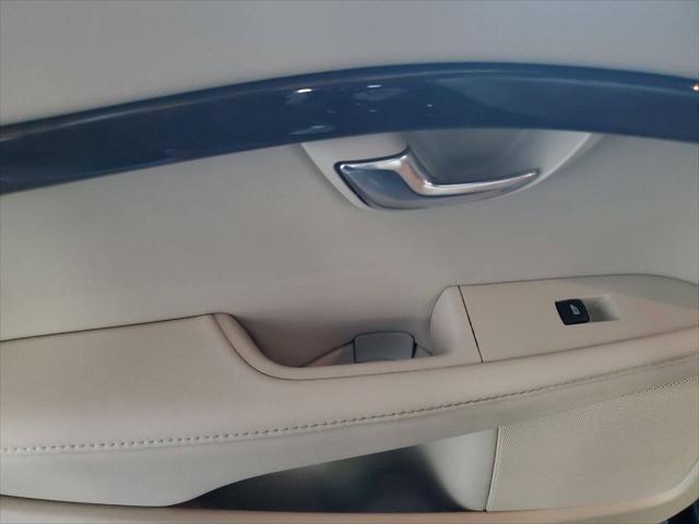 used 2016 Volvo XC70 car, priced at $14,499