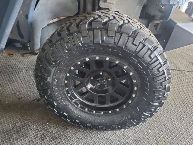 used 2013 Jeep Wrangler Unlimited car, priced at $15,499